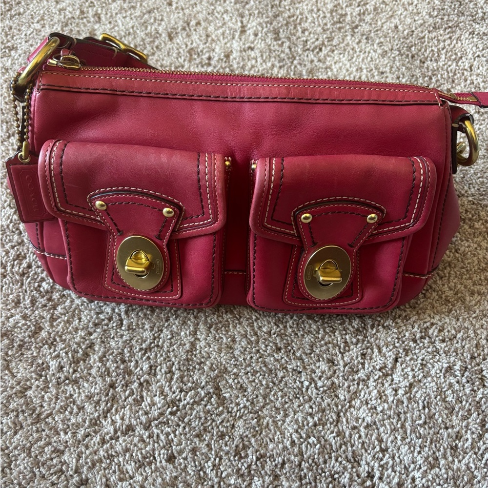 Coach Legacy Turn lock Shoulder bag